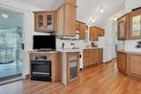 2990 Riverside Dr - Photo 8