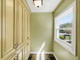926 Greenwood Terrace - Photo 17