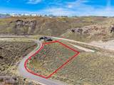 1007 Canyon Gate Rd - Photo 4