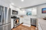 1025 Grove Dr - Photo 8