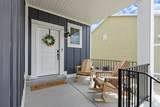 1323 Raintree Ln - Photo 3