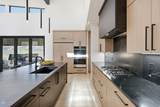 5585 Highland View Ct - Photo 12