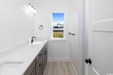 798 70 Res - Photo 16