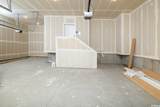 798 70 Res - Photo 24