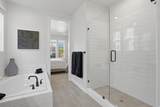 5199 Lake Terrace Ave - Photo 6