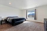442 Commodore Ln - Photo 16