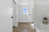 376 Maple Dr - Photo 19