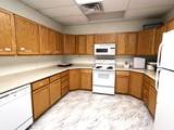 502 1040 - Photo 25
