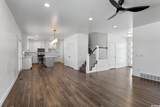 169 410 - Photo 6
