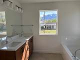 8076 300 - Photo 16