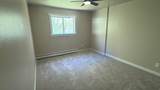 647 Swenson Ave - Photo 11