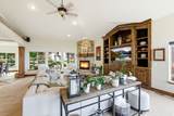1130 Twickenham Dr - Photo 16