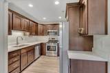 889 Sapphire St - Photo 11