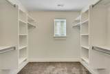 889 Sapphire St - Photo 19