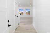 630 2475 - Photo 2