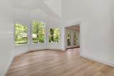 1105 Brook Cir - Photo 3