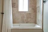 1735 Oak Ln - Photo 16