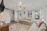 1027 Sara Ln - Photo 4