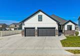 1584 Evans St - Photo 1