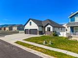 1584 Evans St - Photo 2