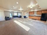 1045 1700 - Photo 18