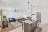 607 250 - Photo 12