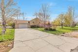 950 Wild Rose Dr - Photo 2