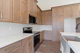 381 2100 - Photo 11