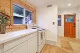 6758 Fairfax Dr - Photo 17