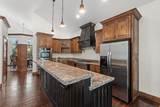 10637 Crescent Bend Dr - Photo 3