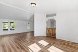 11000 Wallace Ln - Photo 5