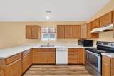 2831 Spencer Ave - Photo 3
