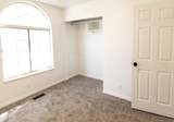 327 12600 - Photo 19