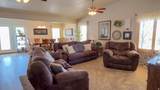 4637 Pioneer Dr - Photo 18