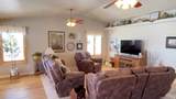 4637 Pioneer Dr - Photo 19