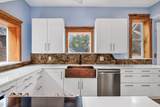 324 Center St - Photo 13