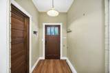 324 Center St - Photo 3