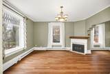 324 Center St - Photo 5