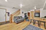 5060 Lakeview Dr - Photo 3
