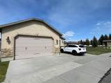 2054 Cottage Ln - Photo 2