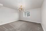 2373 Howard St - Photo 15