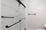 2373 Howard St - Photo 18