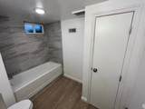 355 200 - Photo 21