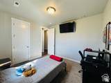 954 Wahlen Way - Photo 29