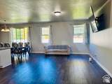 954 Wahlen Way - Photo 10