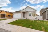 1103 Vegas St - Photo 2