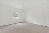 1103 Vegas St - Photo 16