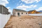 1103 Vegas St - Photo 6