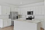 1103 Vegas St - Photo 7