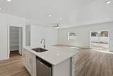 1103 Vegas St - Photo 9